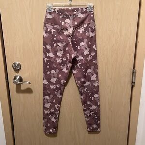Balance athletica camo leggings